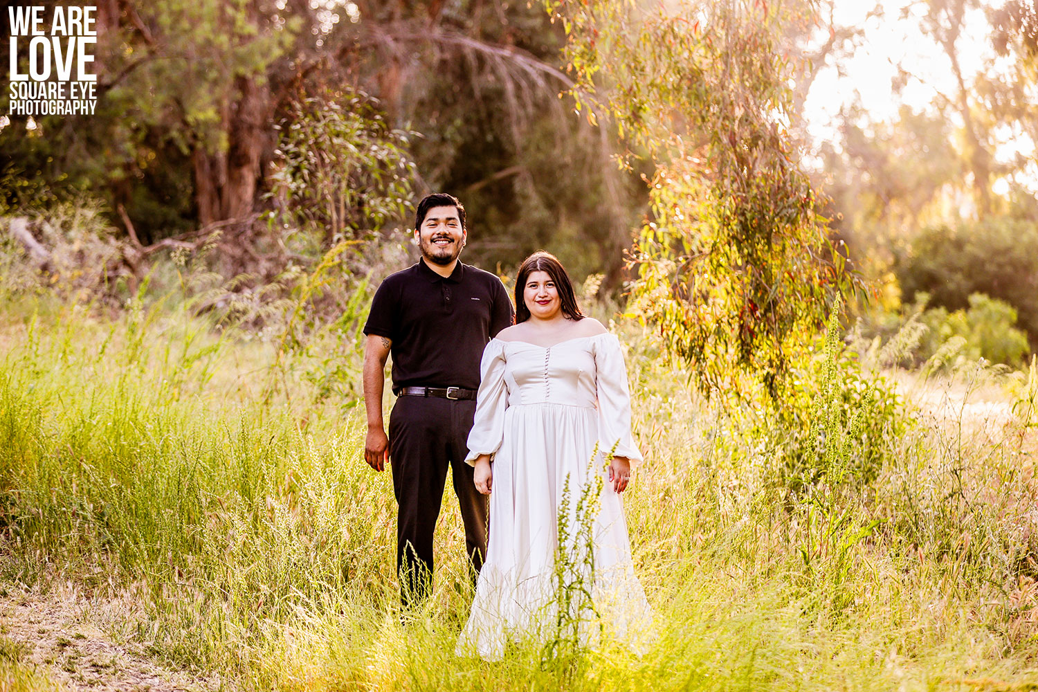 full-figured-curvy-girl-posing-1