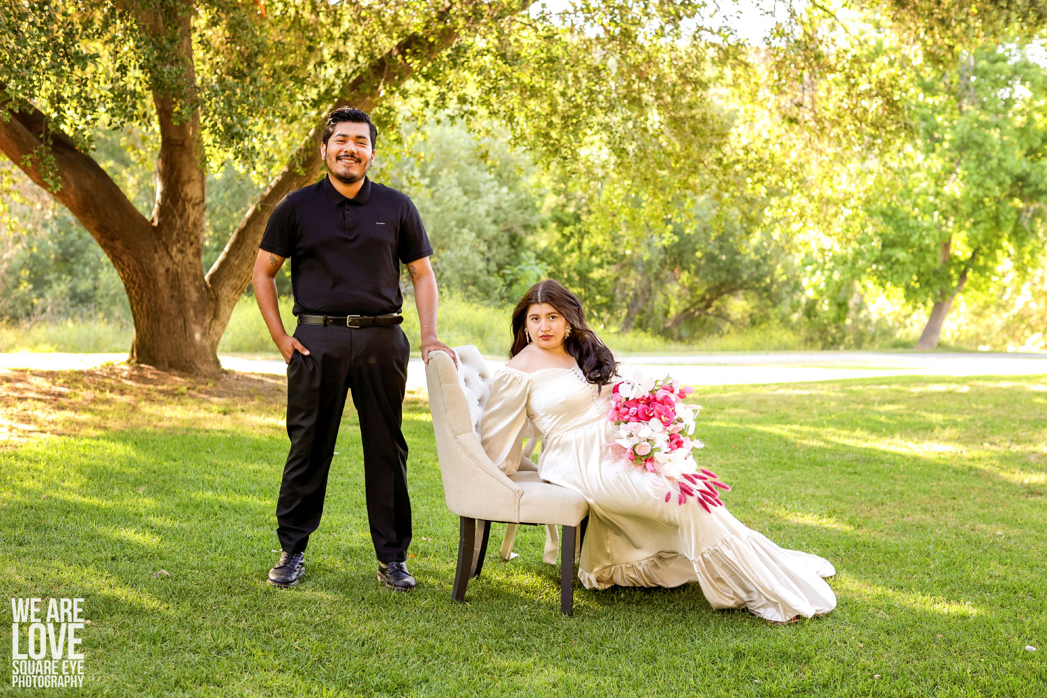 how-to-sit-for-photos-plus-size-bride-and-groom
