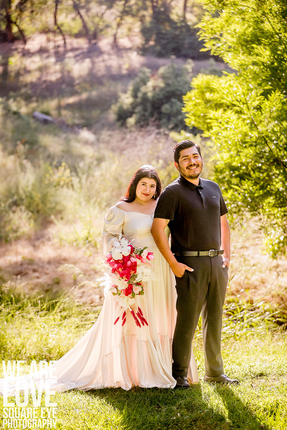 plus-size posing-the-tuck-behind-hack-trick-tip_