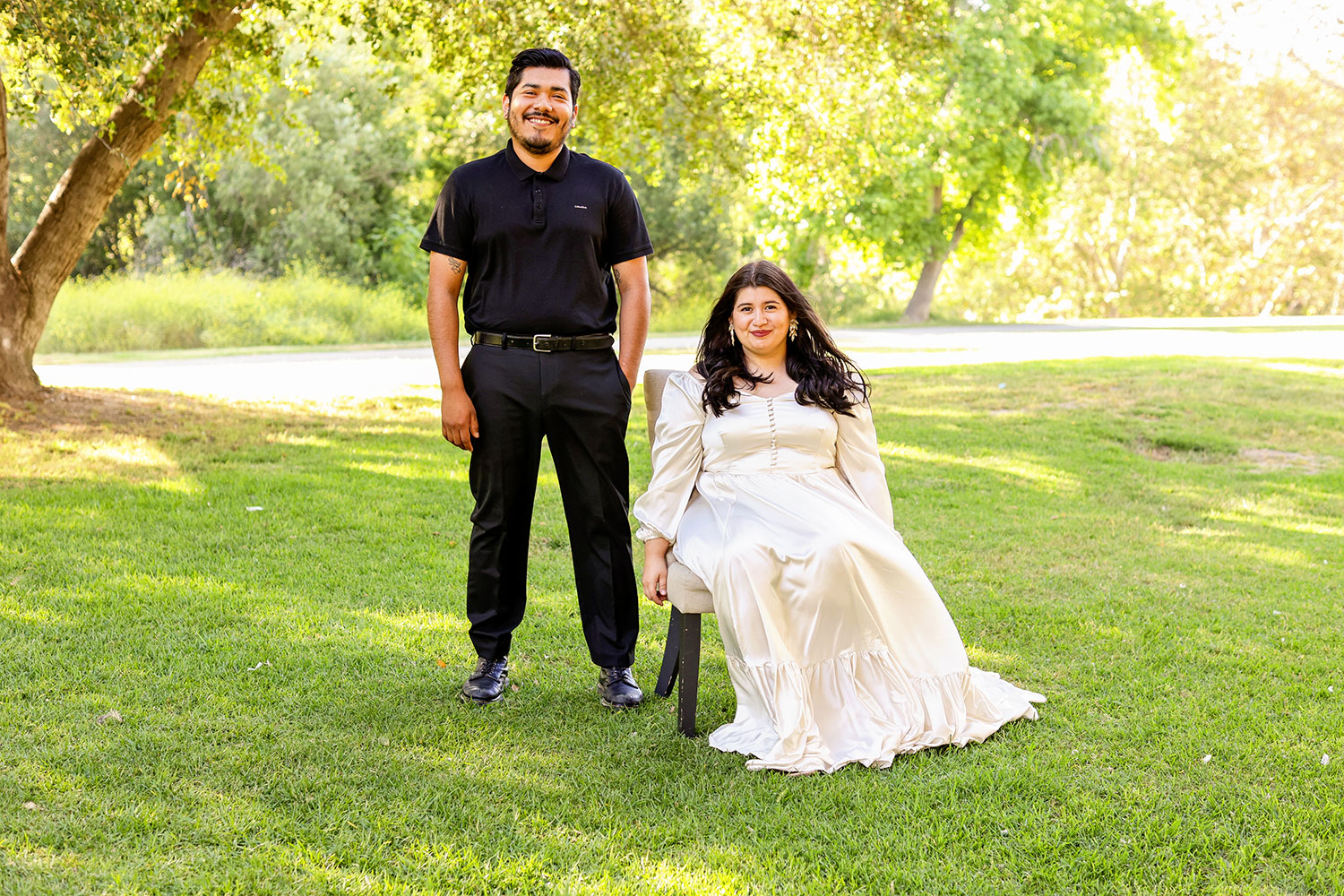 unflattering-plus-size-bride-sitting-before-image